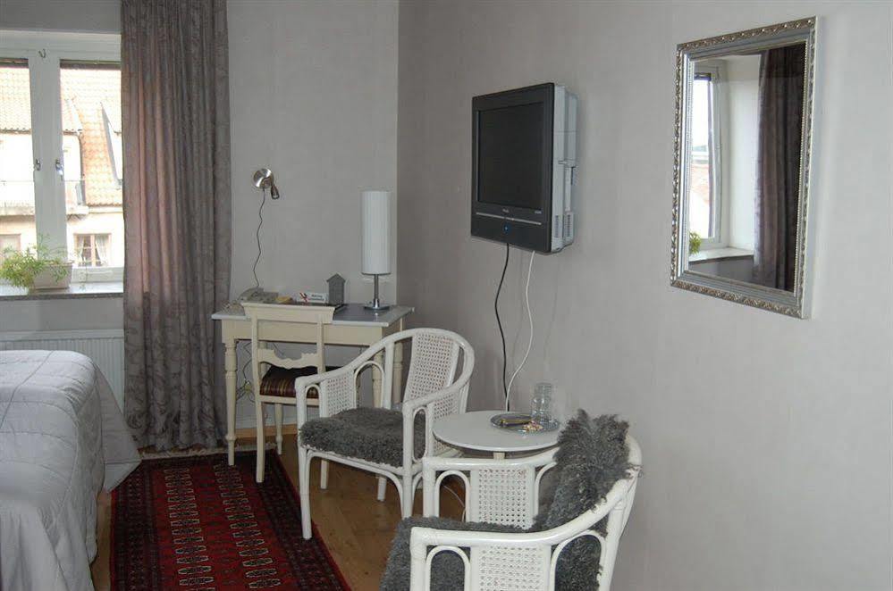 Hotel Lindgarden 3*