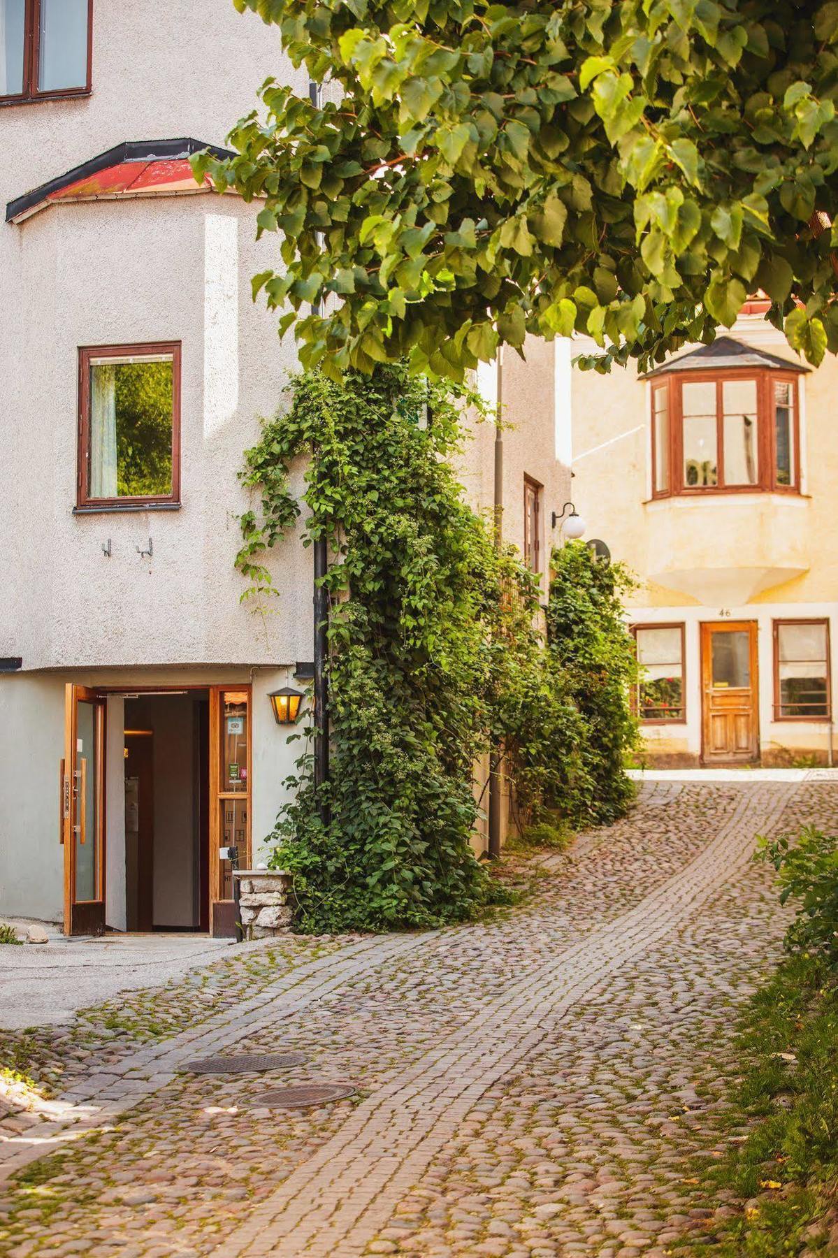 Lindgarden Hotel